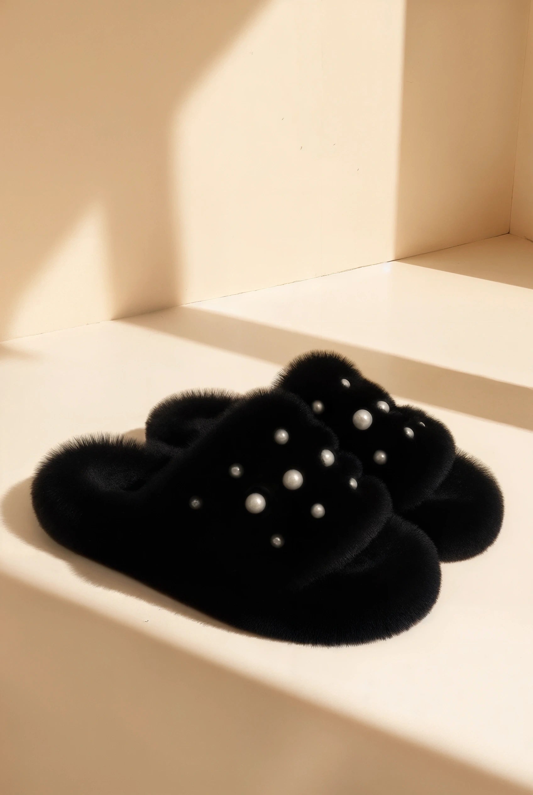 Sasha Black Slippers