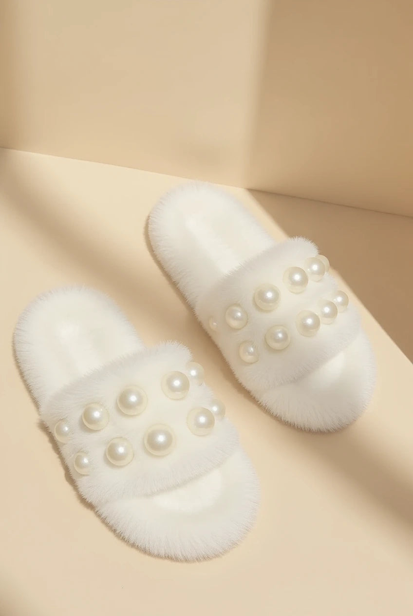 Sasha White Slippers