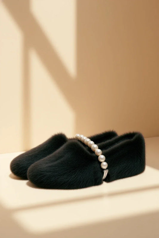 Manon Black Slippers