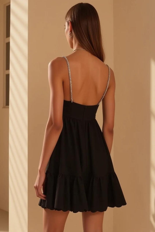 Onna Black Dress