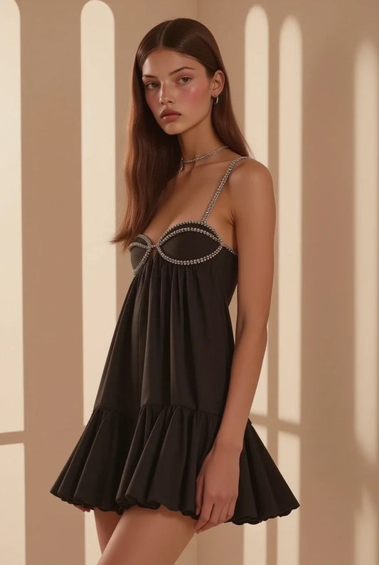 Onna Black Dress