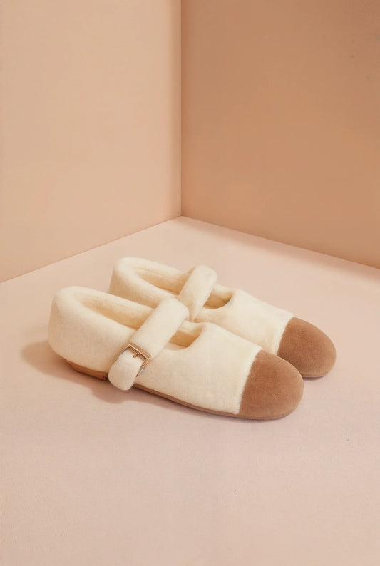 Vivienne White Slippers